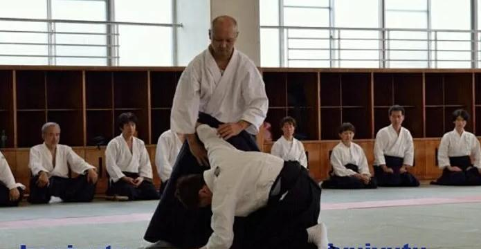 Experience the Secrets of Strengthening the Body through Japanese Traditional Culture and  Manners